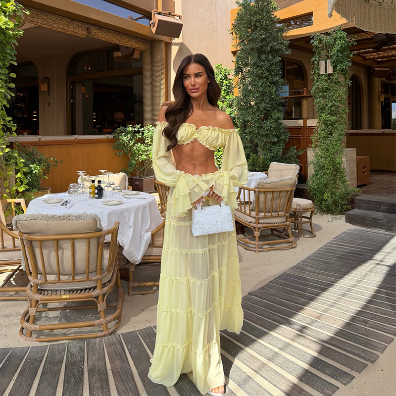 バケーションシック イエロー マキシスカートスーツ レディー - Blouse Off Shoulder のレビューと価格