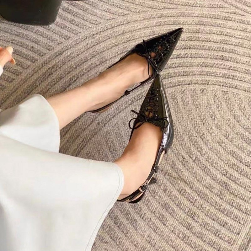 ヨーロッパ風のポインテッドトゥ、スリムヒール、蝶結び、ストラ - Sandal Strappy Heeled のレビューと価格